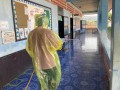 ทำการฉีดพ่นฆ่าเชื้ออาคารและสถานที่ภายในโรงเรียนน้ำจำ Image 28