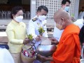 ร่วมกิจกรรมทำบุญตักบาตรถวายพระราชกุศล ... Image 17